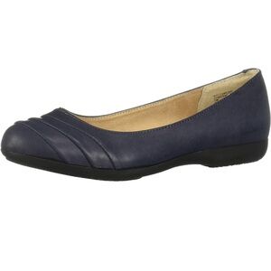 CLIFFS BY WHITE MOUNTAIN Women's Clara Ballet Flat